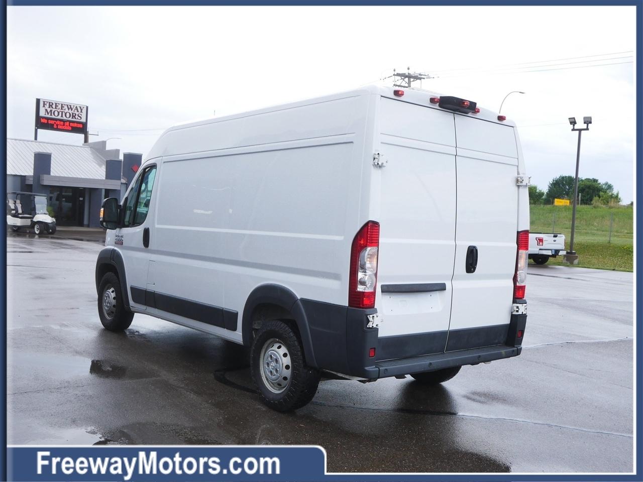 RAM ProMaster Cargo Van 2500 High Roof 136" WB 2017