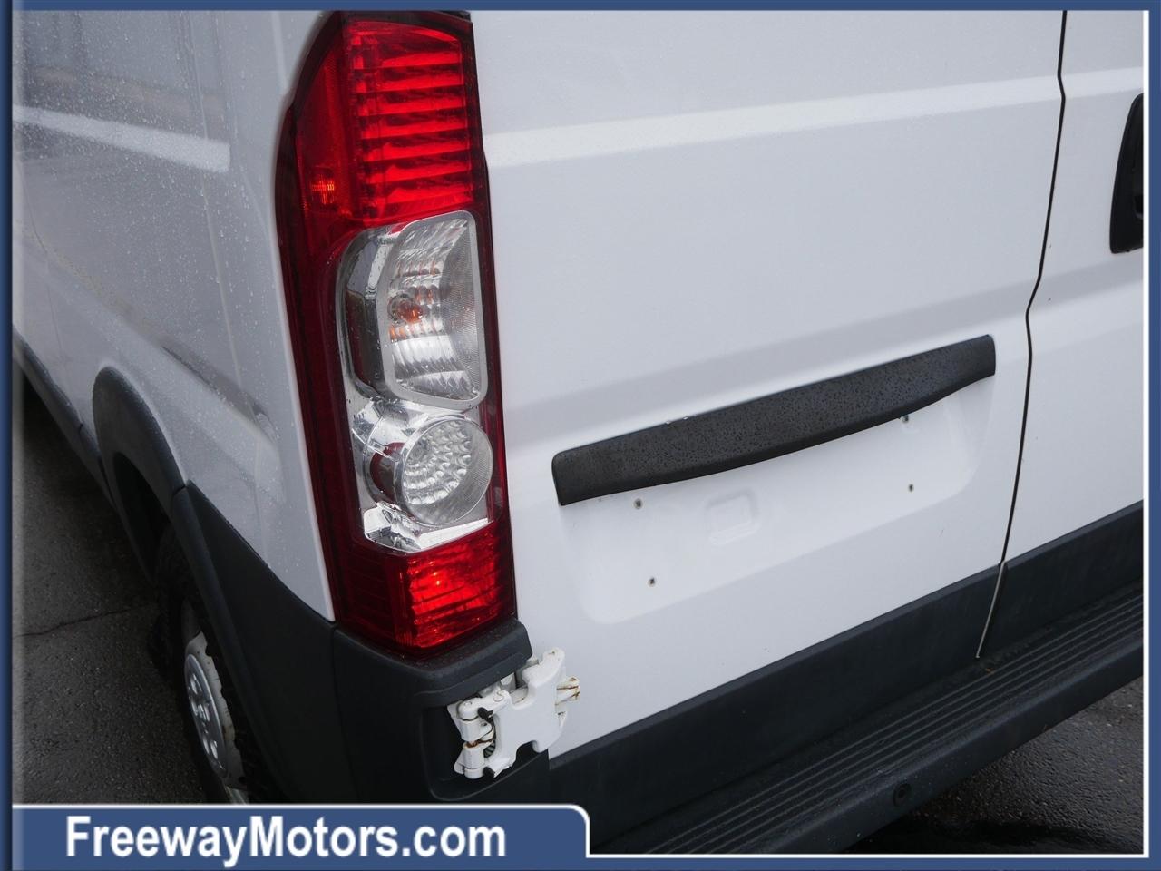RAM ProMaster Cargo Van 2500 High Roof 136" WB 2017