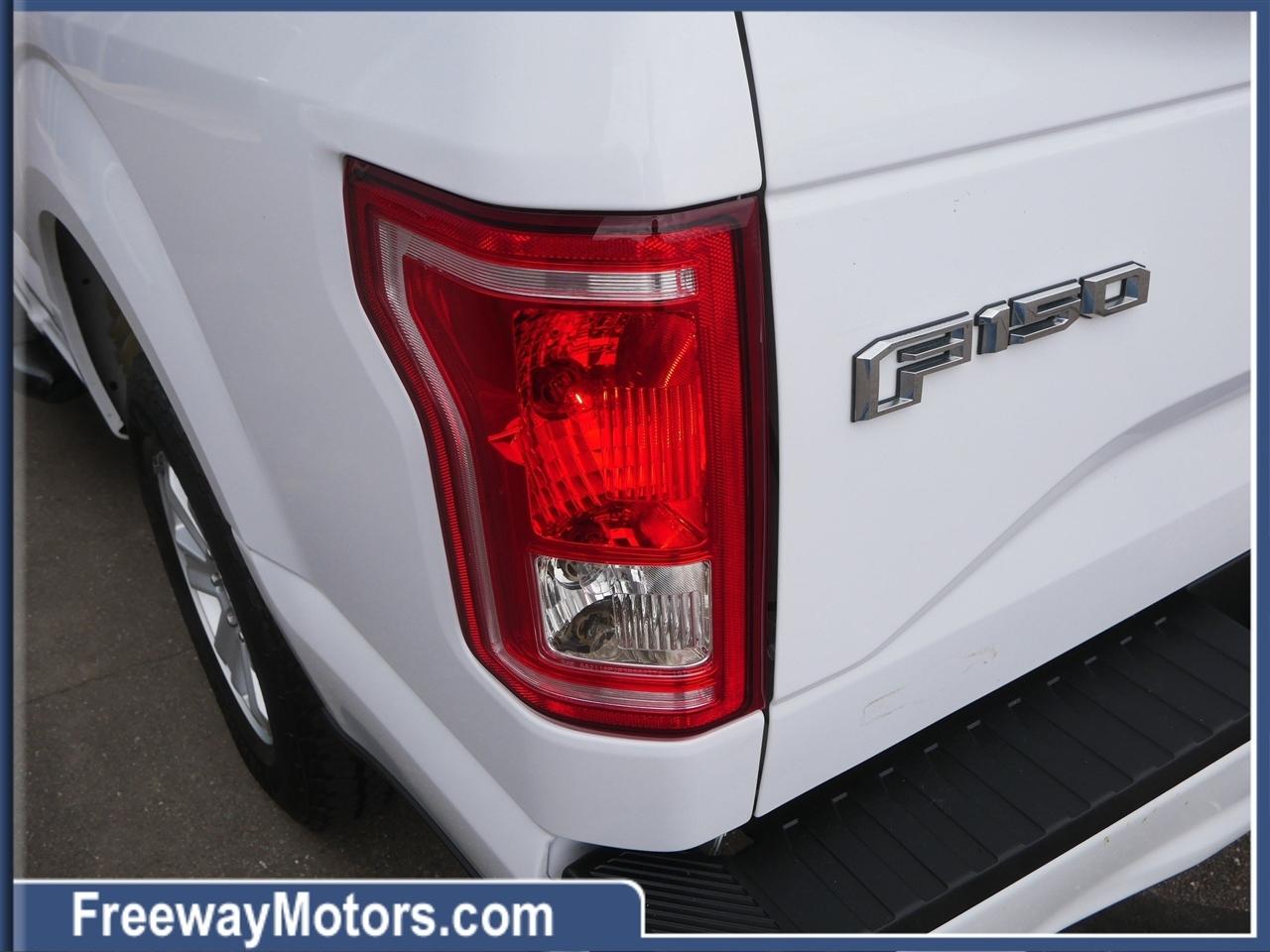 Ford F-150 2WD SuperCab 145" XLT 2015