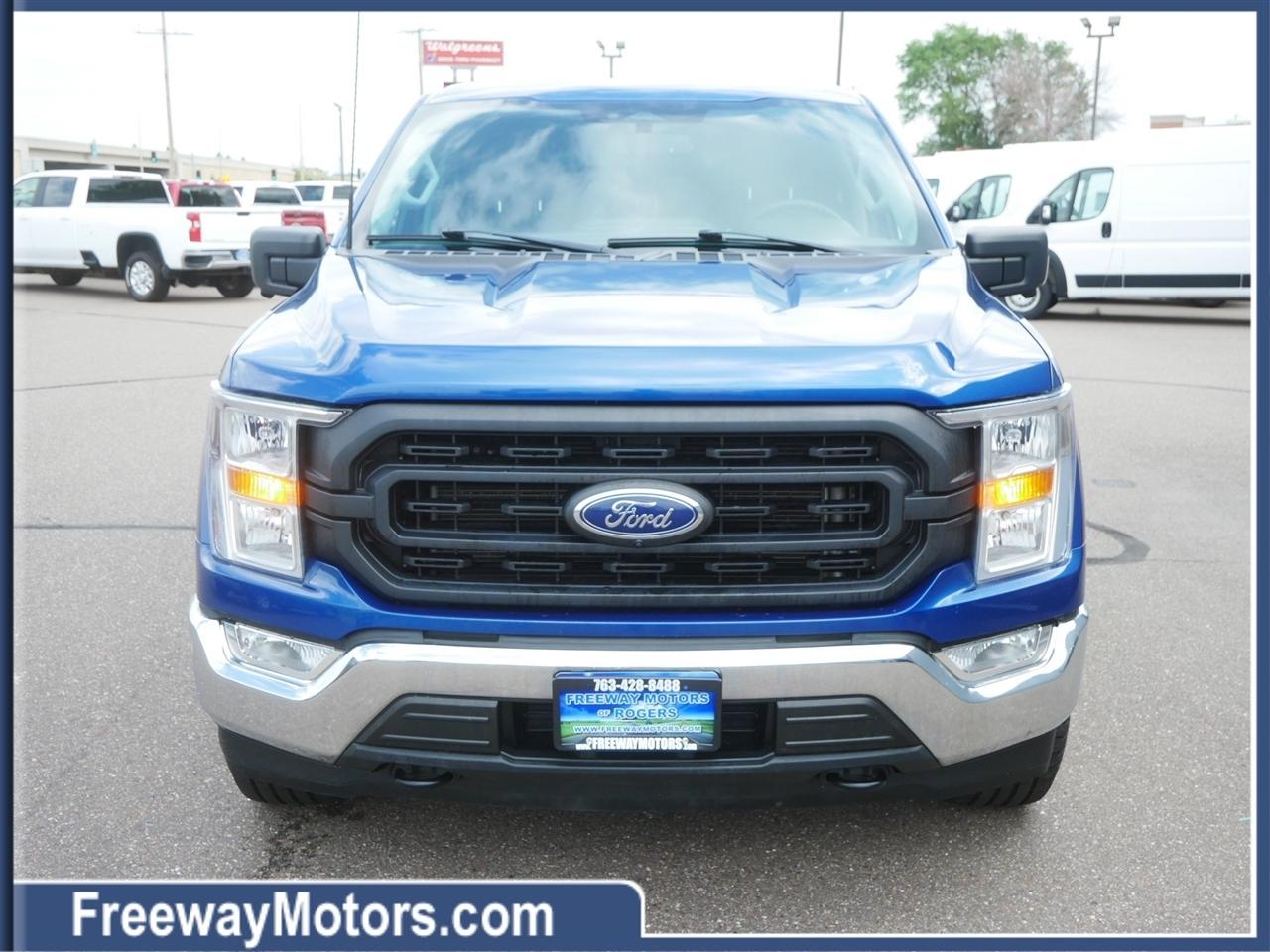 Ford F-150 XL 4WD SuperCrew 5.5' Box 2022