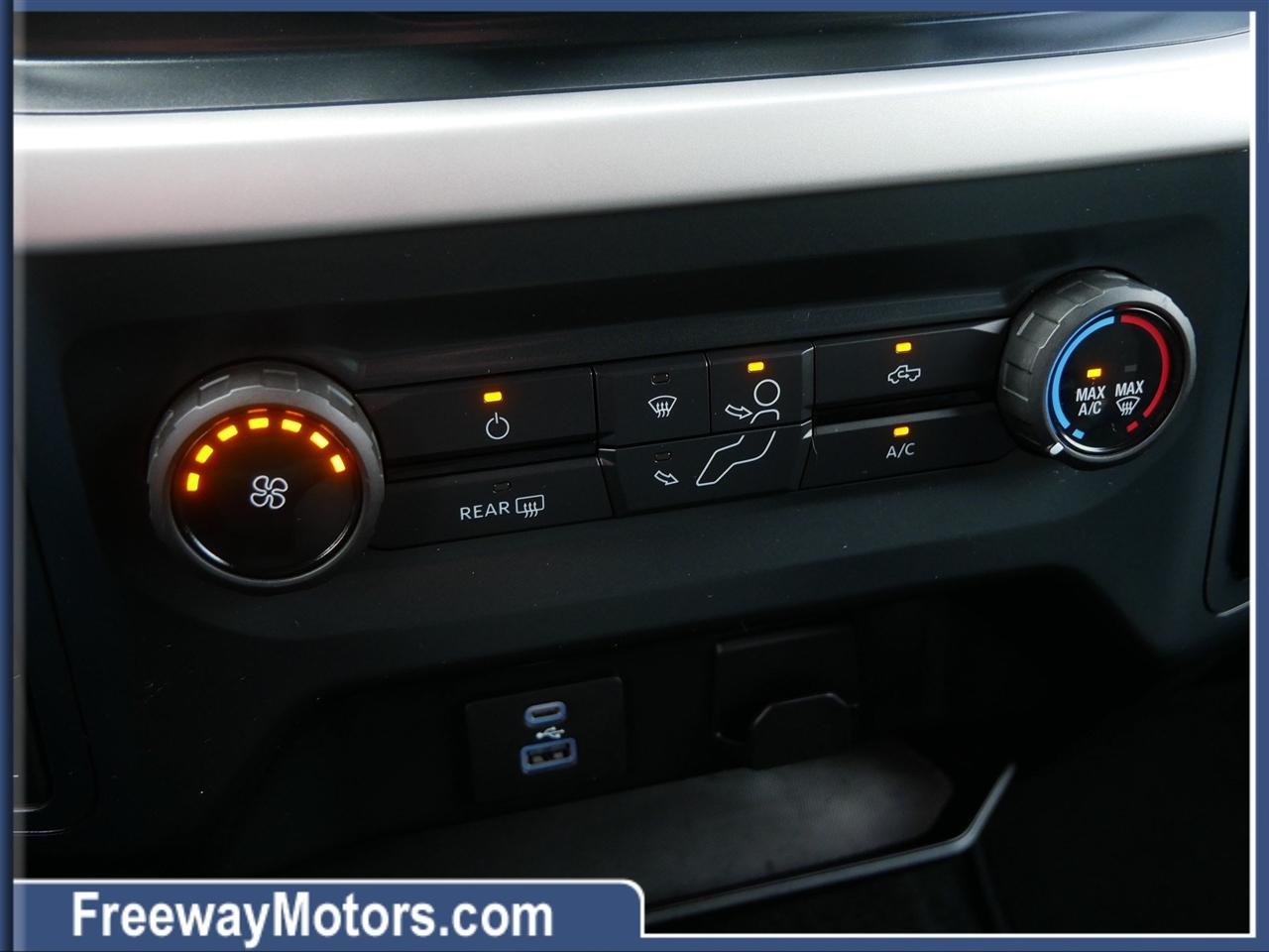 Ford F-150 XL 4WD SuperCrew 5.5' Box 2022