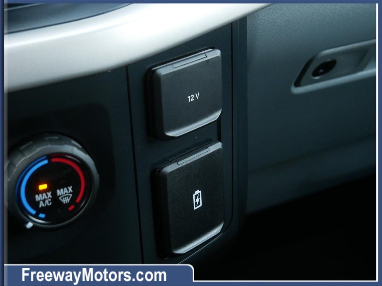 Ford F-150 XL 4WD SuperCrew 5.5' Box 2022