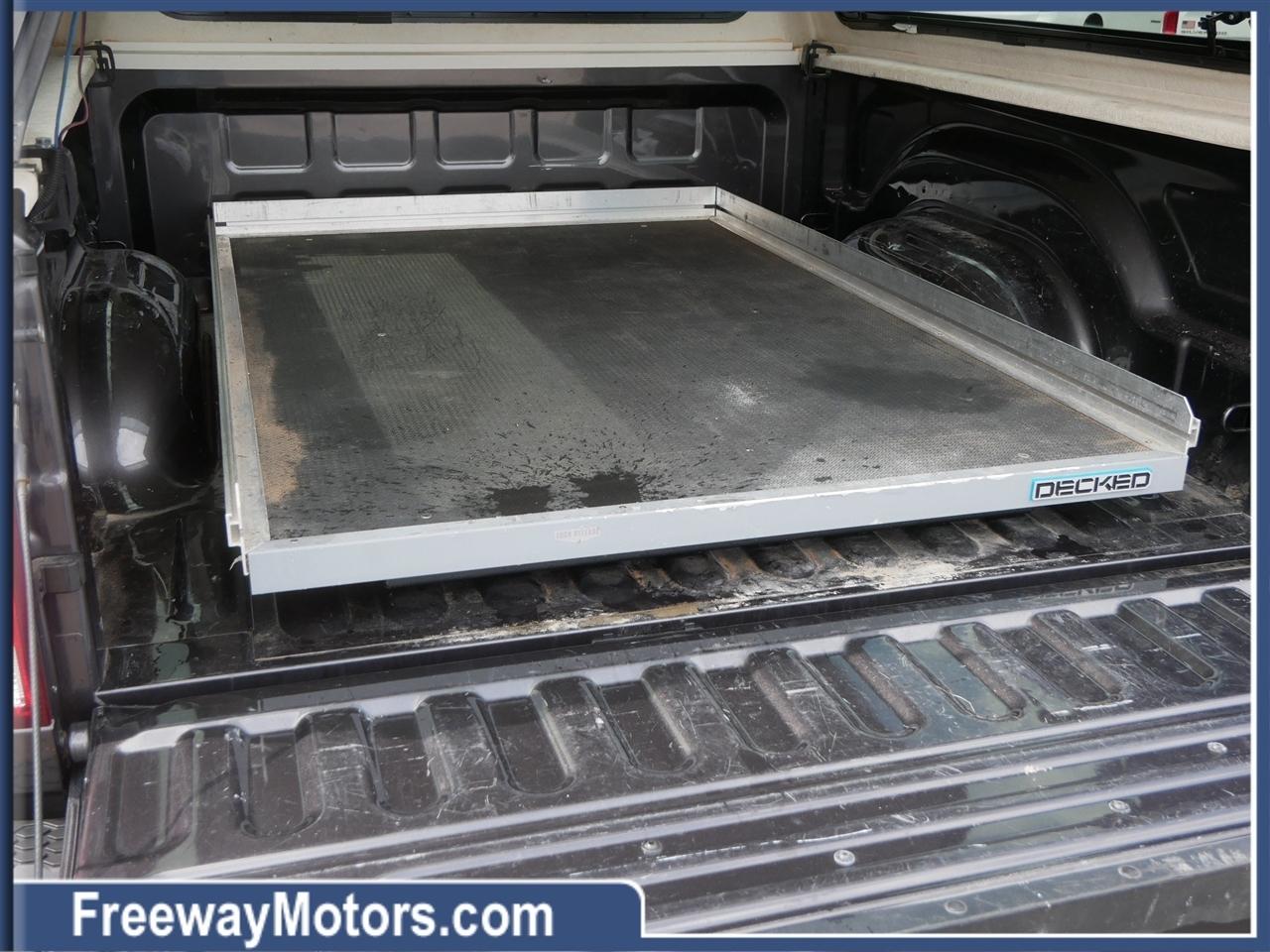 RAM 1500 Classic Tradesman 4x4 Quad Cab 6'4" Box 2023