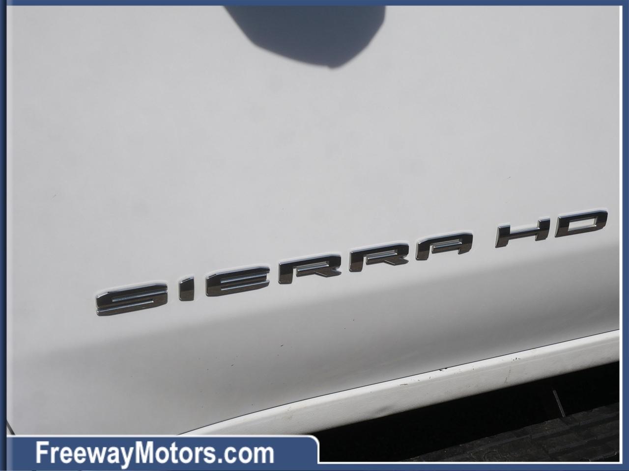 GMC Sierra 3500HD 4WD Crew Cab 172" SLE 2024