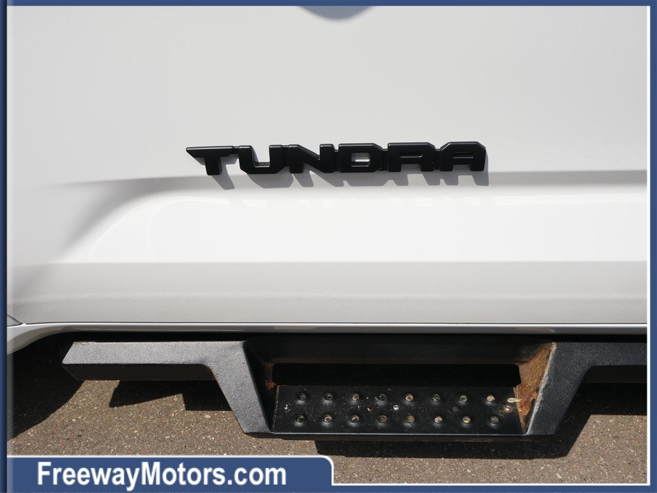Toyota Tundra 4WD SR5 CrewMax 5.5' Bed (Natl) 2023