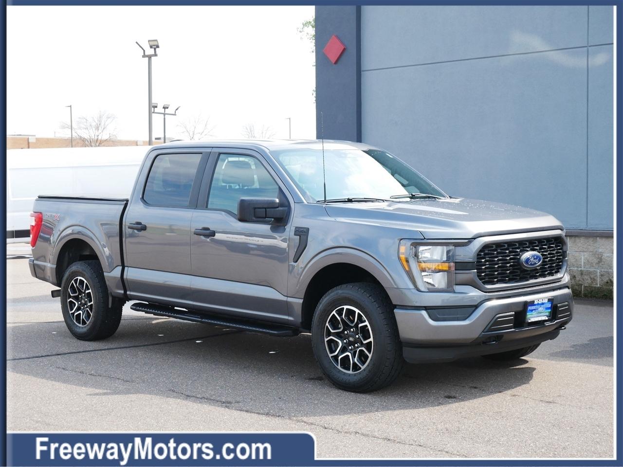 2023 Ford F-150 XL 4WD SuperCrew 5.5' Box