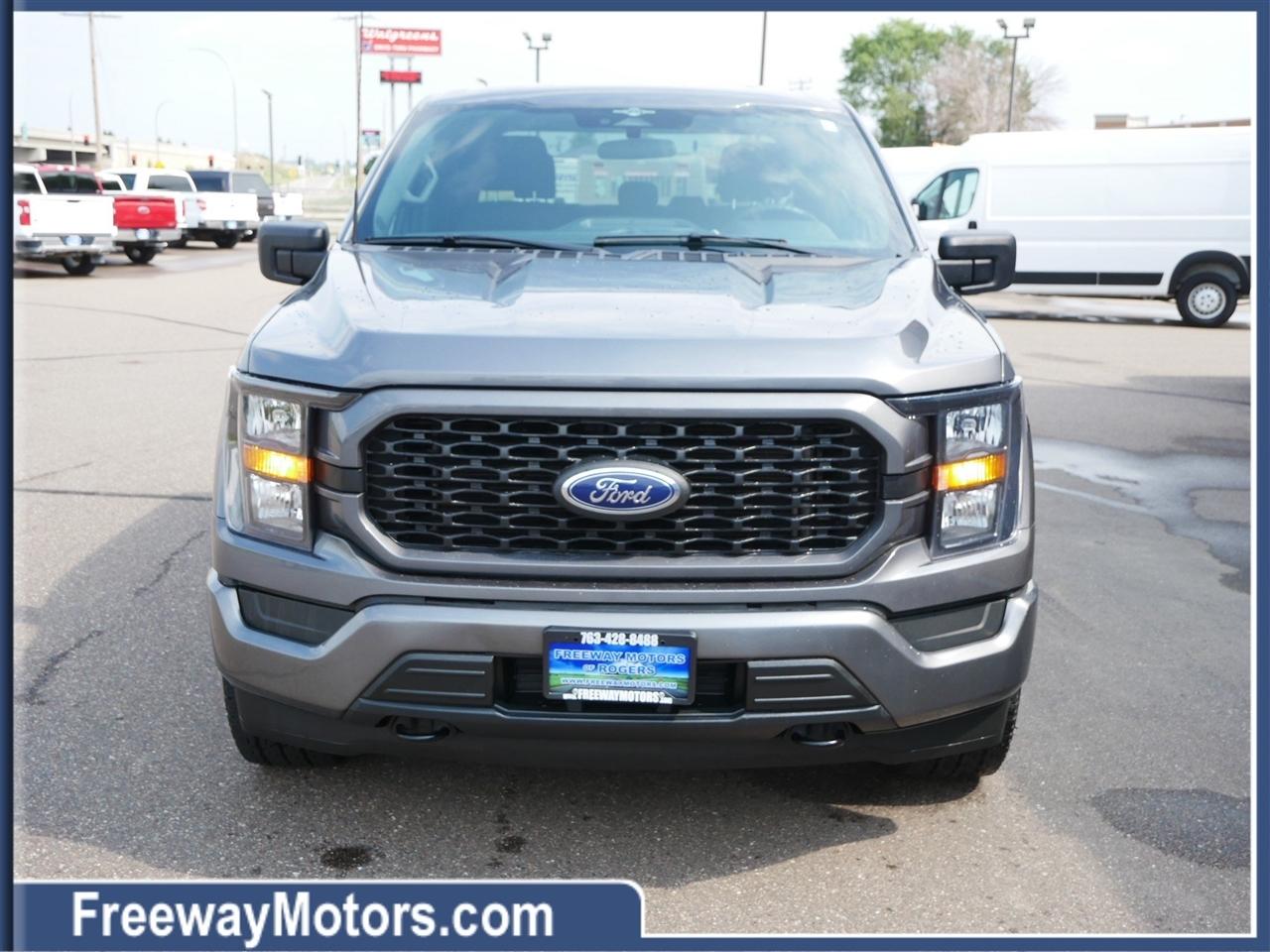 Ford F-150 Lariat 4WD SuperCrew 5.5' Box 2023