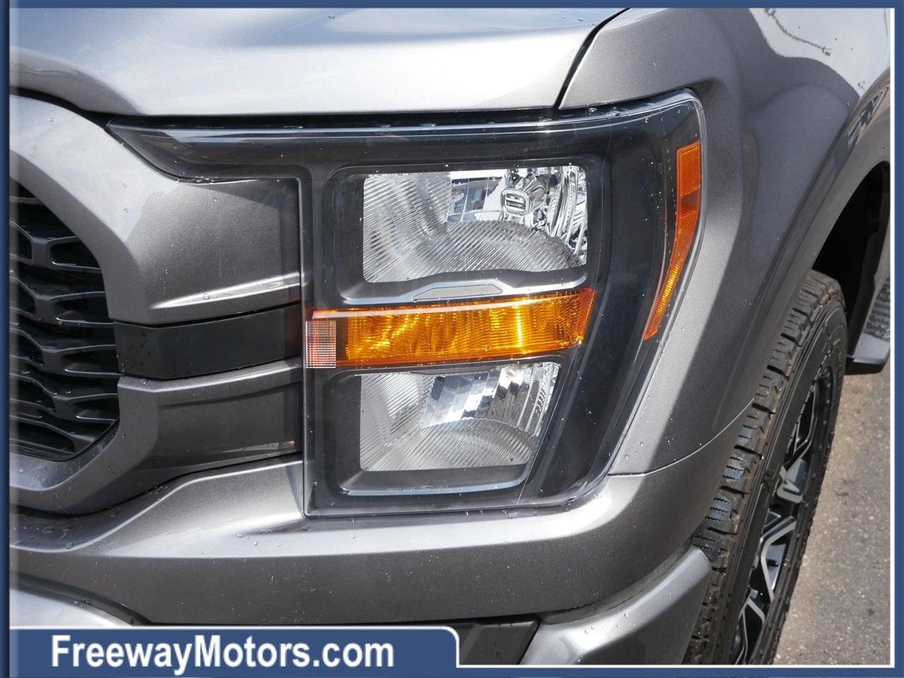 Ford F-150 Lariat 4WD SuperCrew 5.5' Box 2023