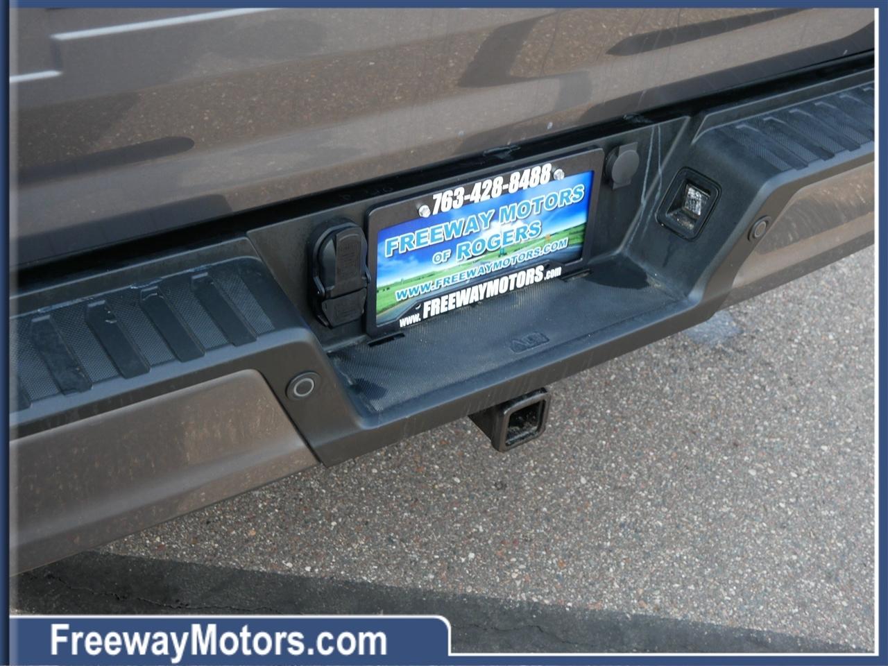 Ford F-150 Lariat 4WD SuperCrew 5.5' Box 2023