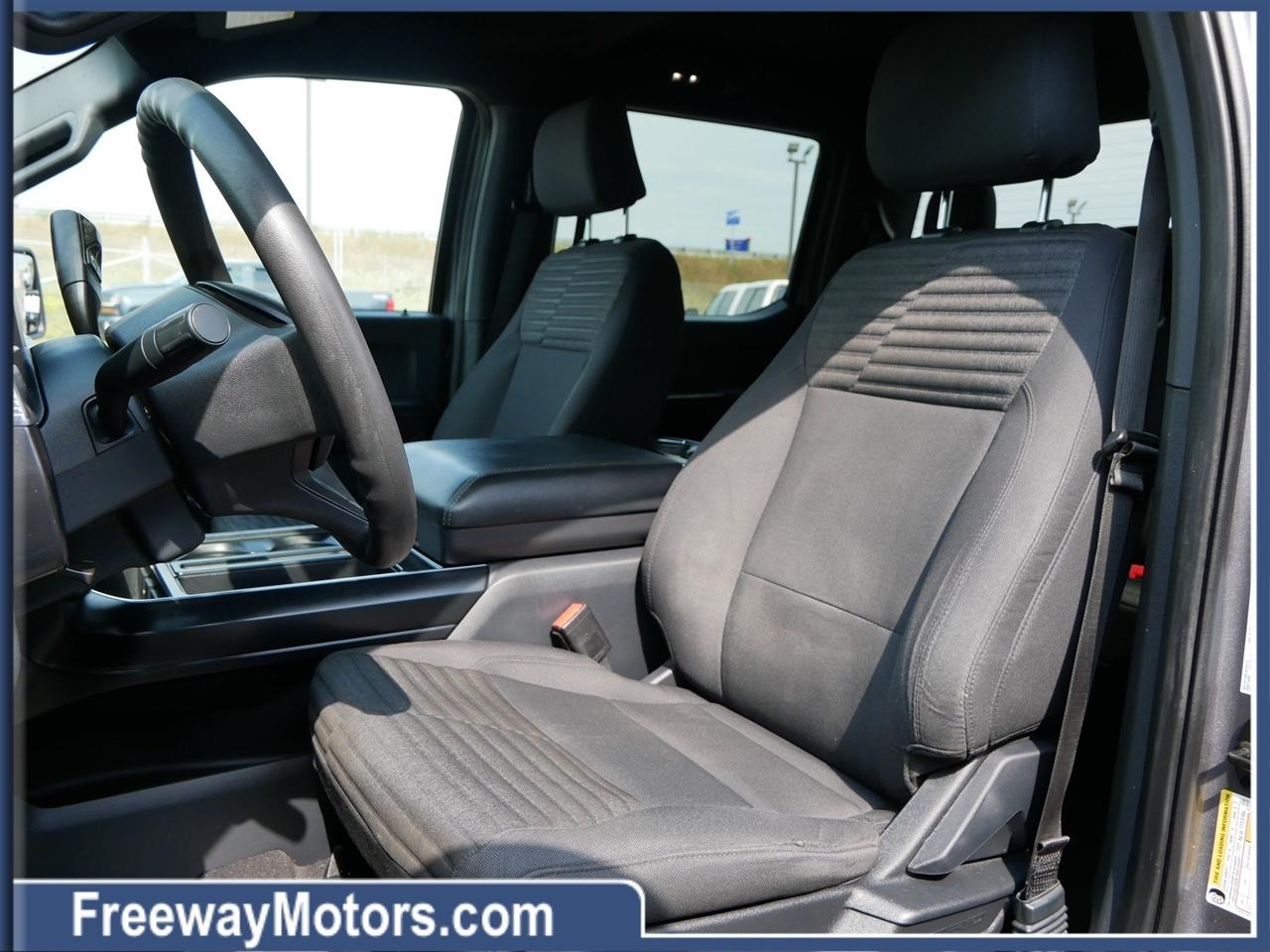 Ford F-150 Lariat 4WD SuperCrew 5.5' Box 2023