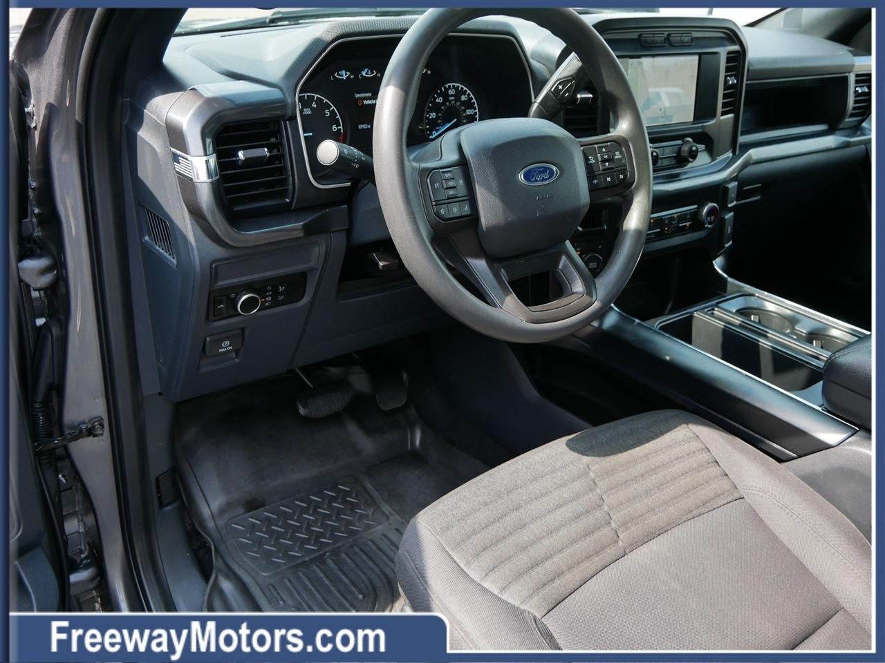 Ford F-150 Lariat 4WD SuperCrew 5.5' Box 2023