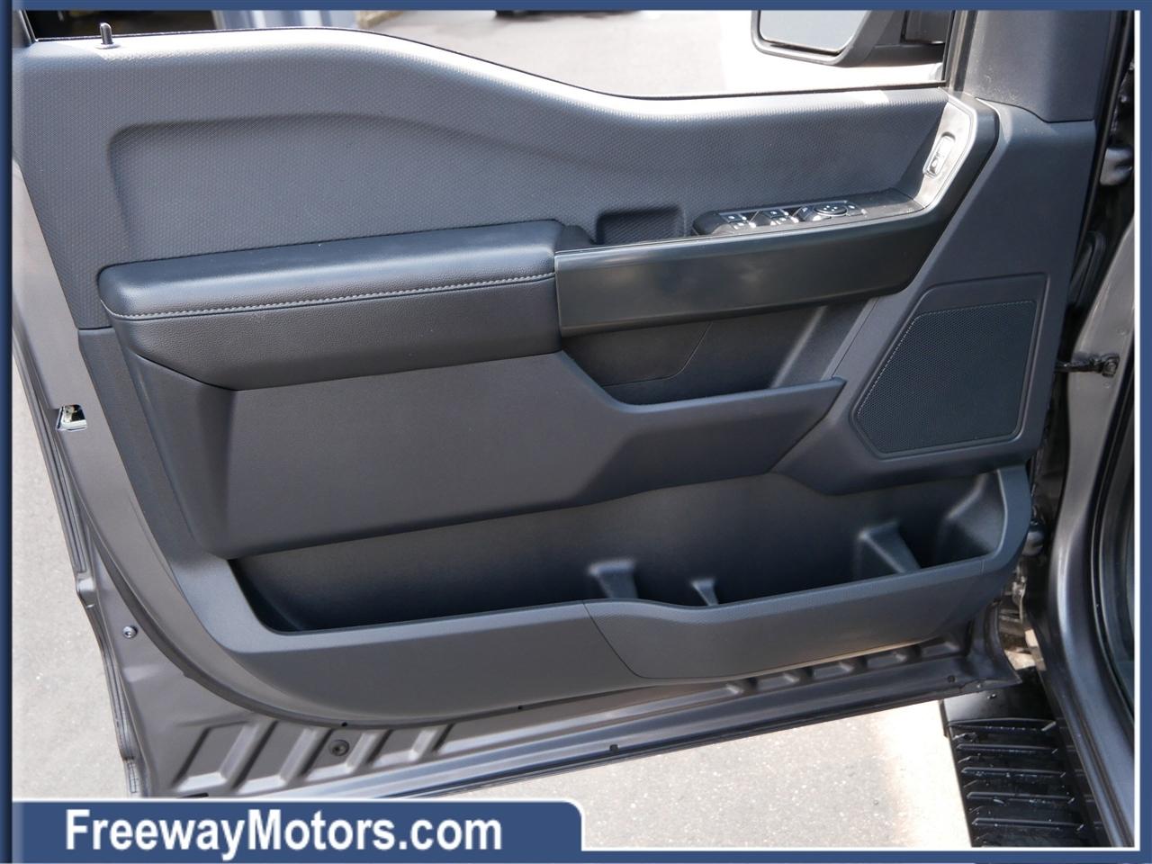 Ford F-150 Lariat 4WD SuperCrew 5.5' Box 2023