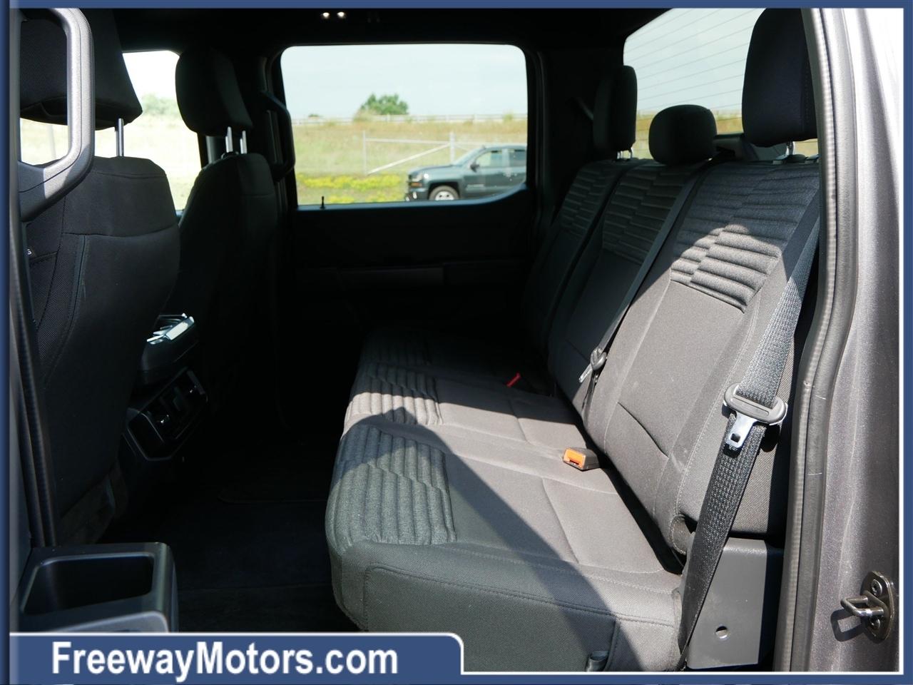 Ford F-150 Lariat 4WD SuperCrew 5.5' Box 2023