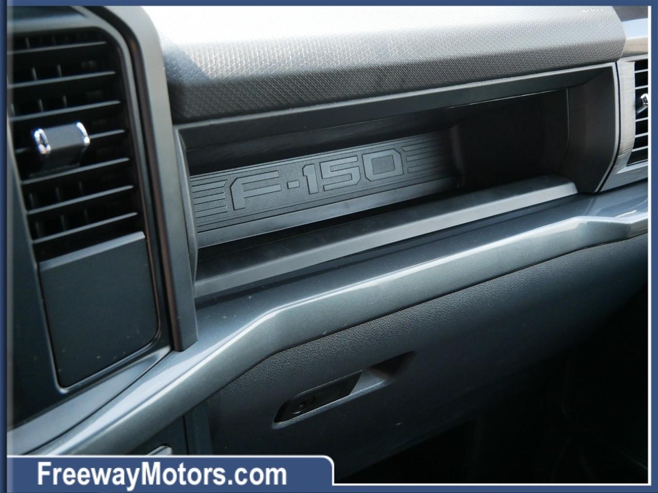 Ford F-150 Lariat 4WD SuperCrew 5.5' Box 2023