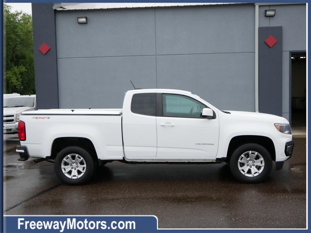 Chevrolet Colorado 4WD Ext Cab 128" LT 2022