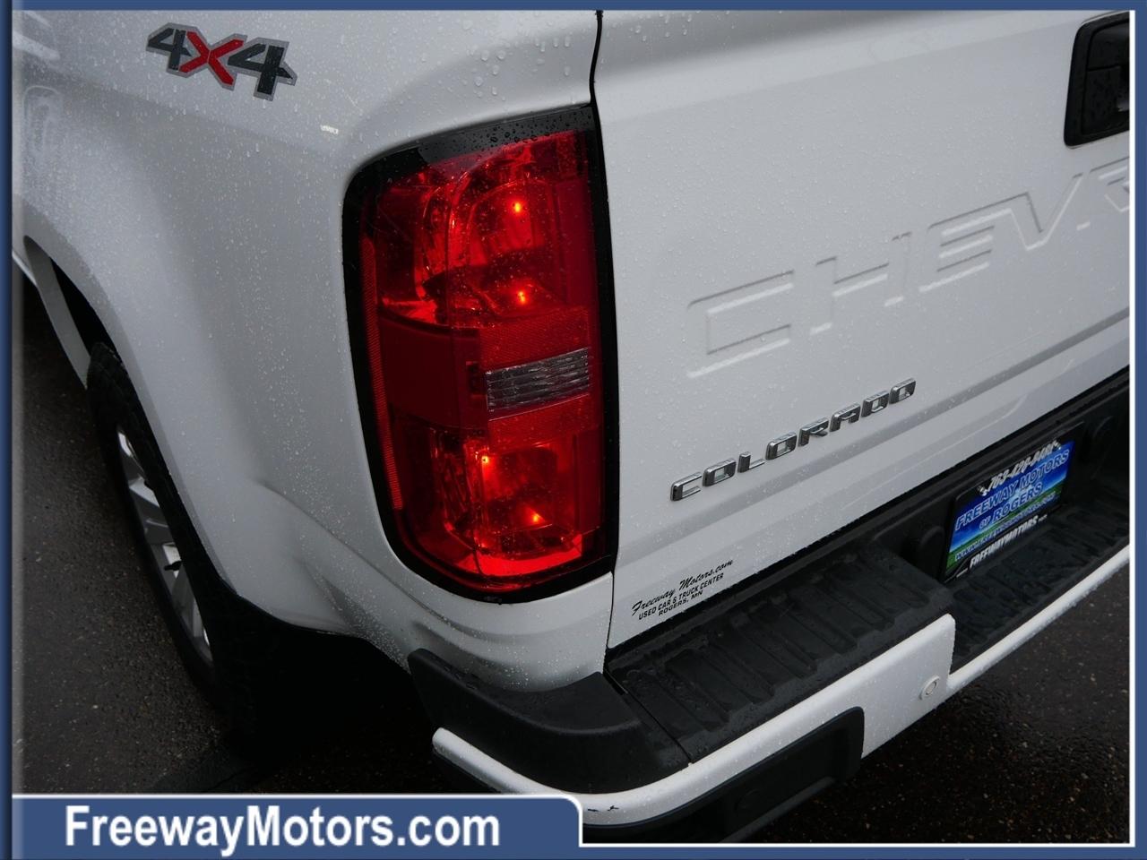Chevrolet Colorado 4WD Ext Cab 128" LT 2022