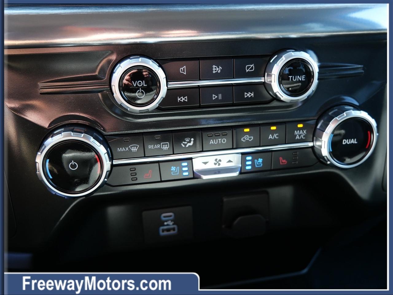 Ford F-150 Lariat SuperCrew 4WD 2022