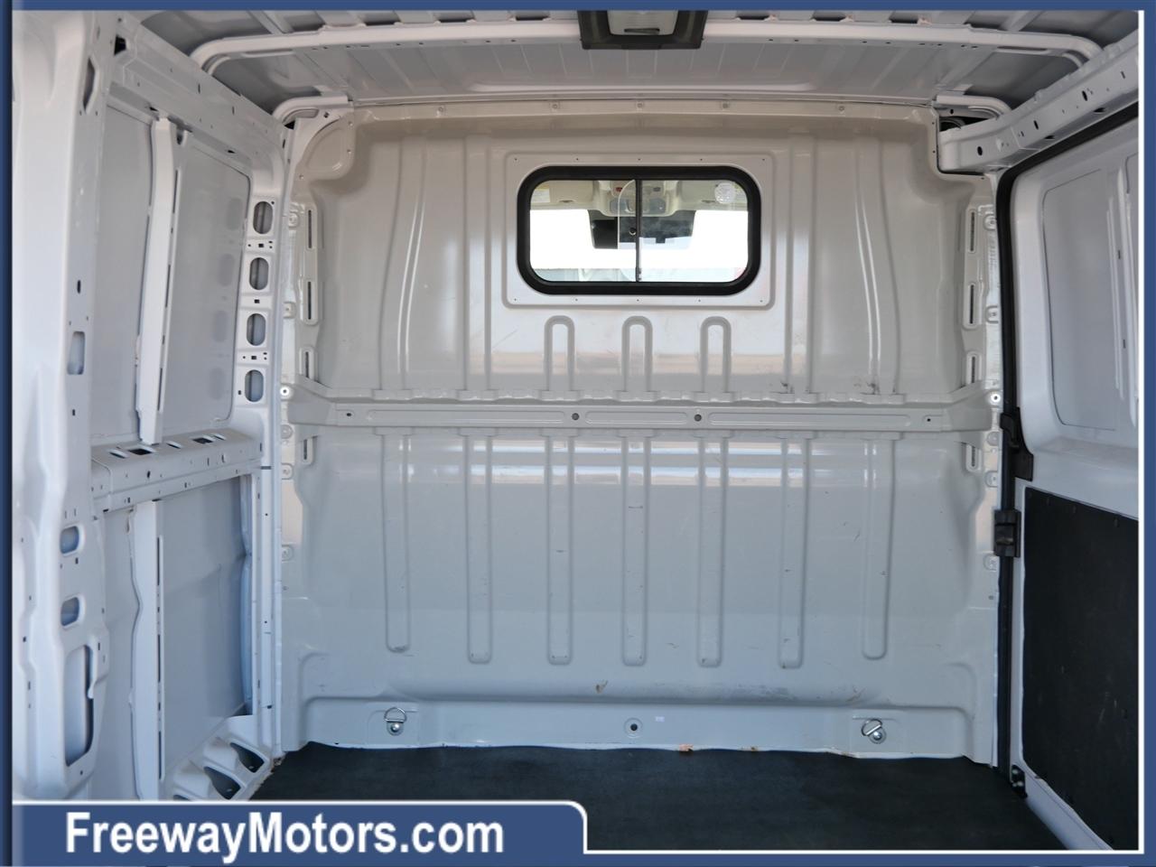 RAM ProMaster Cargo Van Tradesman 1500 Low Roof 118" WB w/Pass Seat 2024