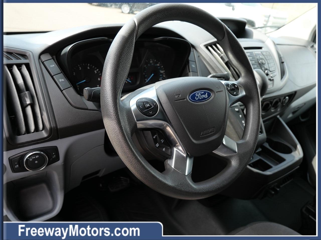 Ford Transit Van T-250 148" Med Rf 9000 GVWR Sliding RH Dr 2019
