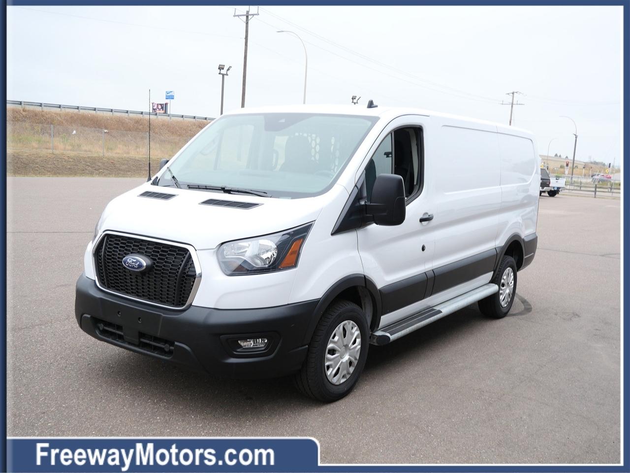 Ford Transit Cargo Van T-250 130" Low Rf 9070 GVWR RWD 2025