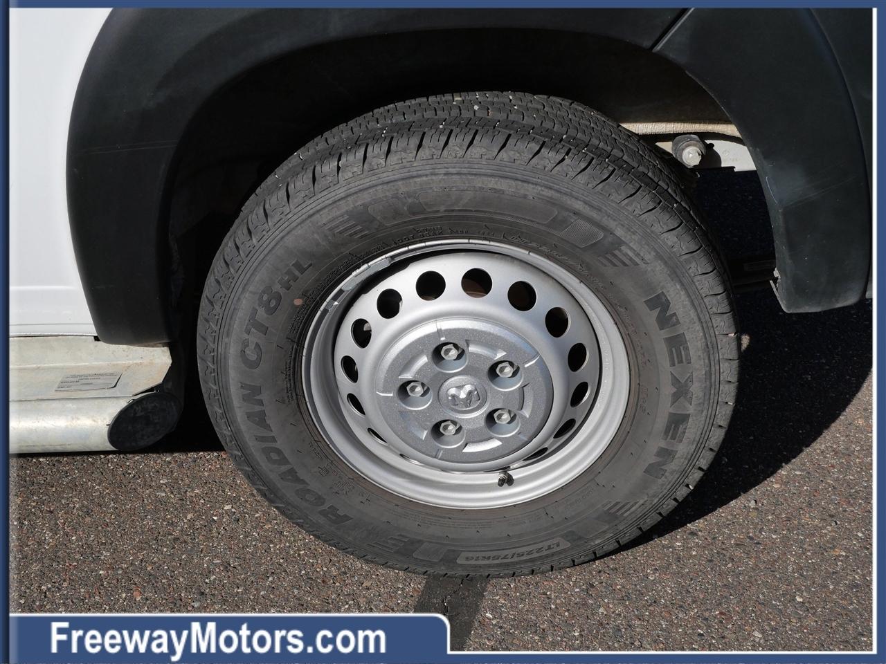 RAM ProMaster Cargo Van Tradesman 2500 Low Roof 136" WB w/Pass Seat 2025