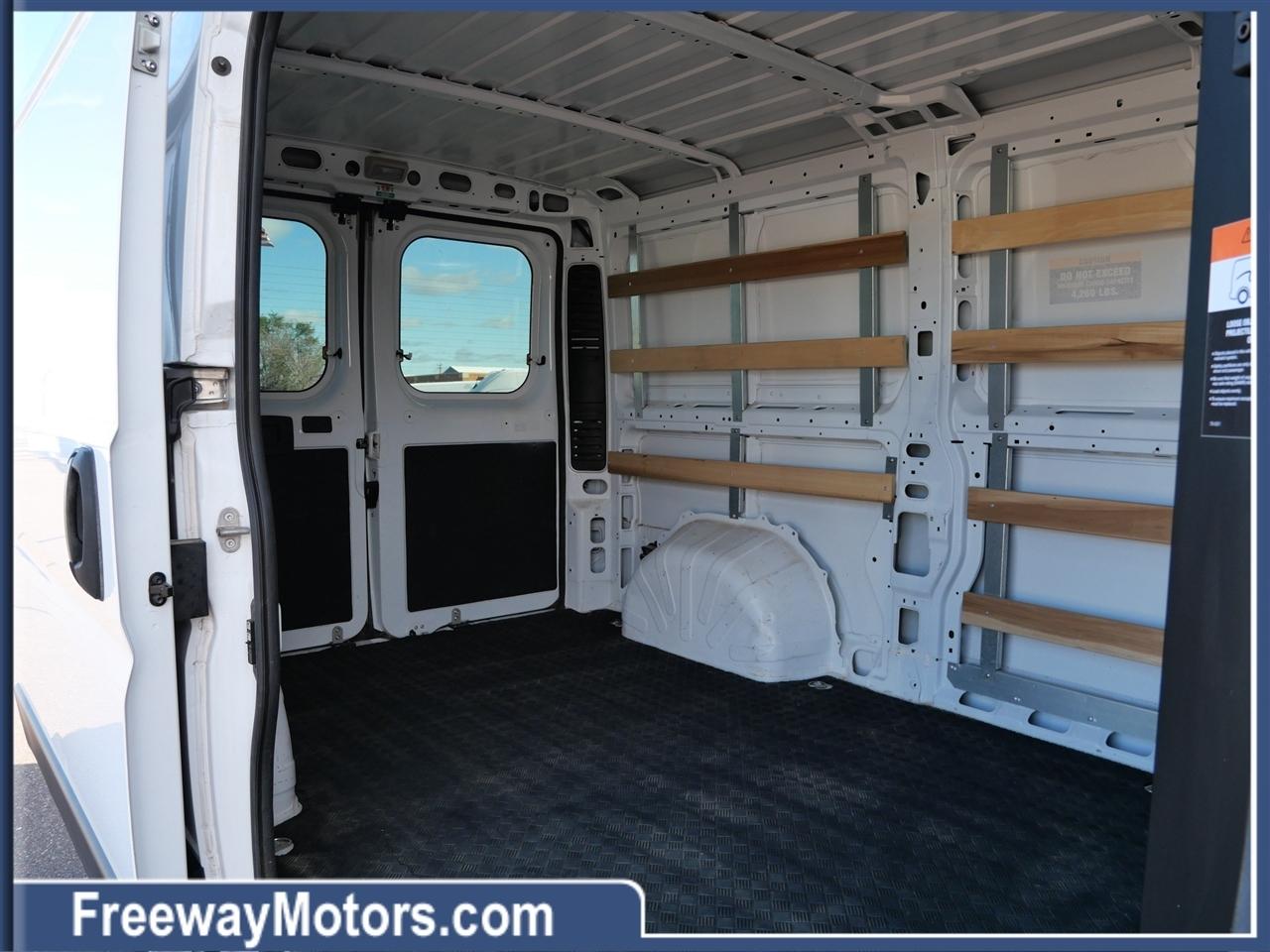 RAM ProMaster Cargo Van Tradesman 2500 Low Roof 136" WB w/Pass Seat 2025