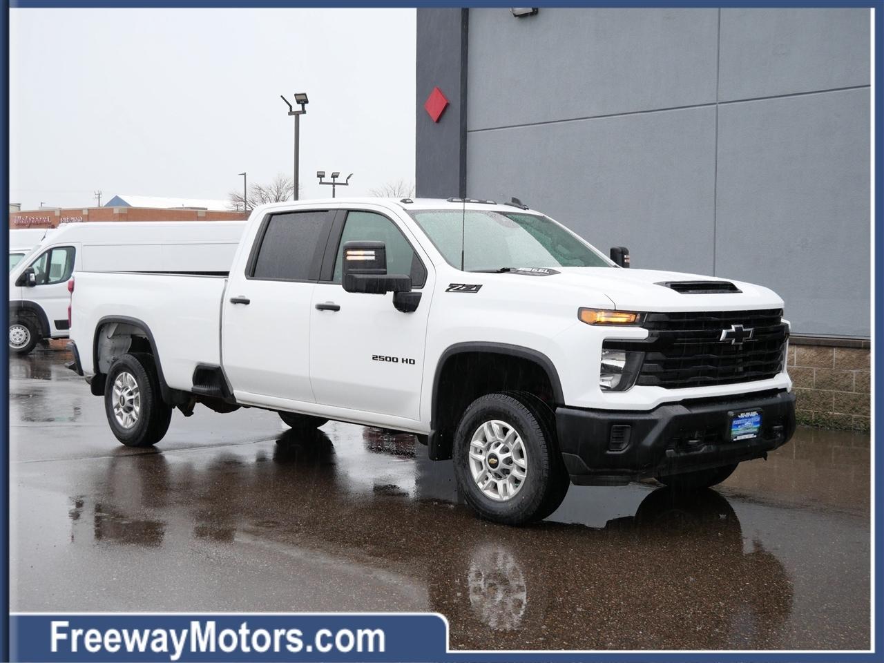 2024 Chevrolet Silverado 2500HD 4WD Crew Cab 172" Work Truck