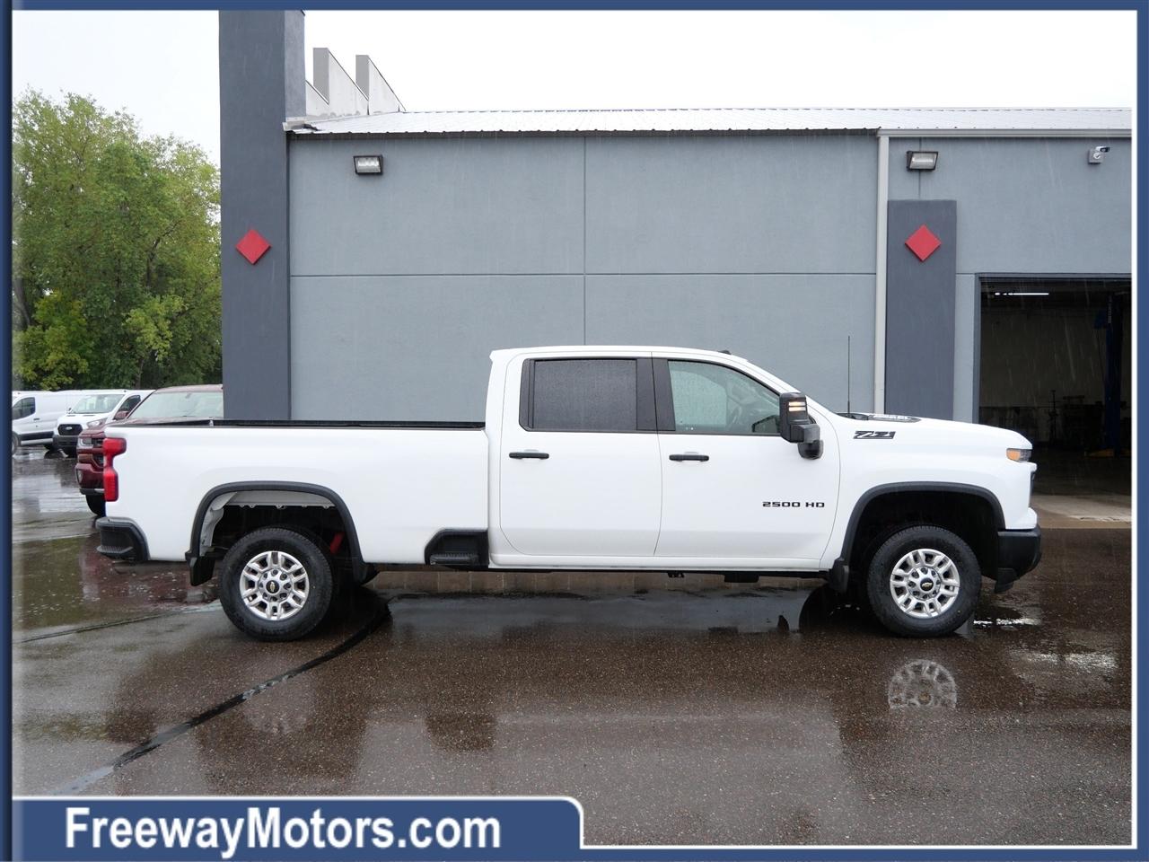 Chevrolet Silverado 2500HD 4WD Crew Cab 172" Work Truck 2024