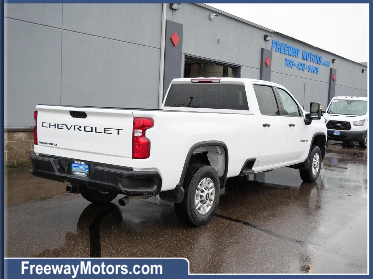 Chevrolet Silverado 2500HD 4WD Crew Cab 172" Work Truck 2024