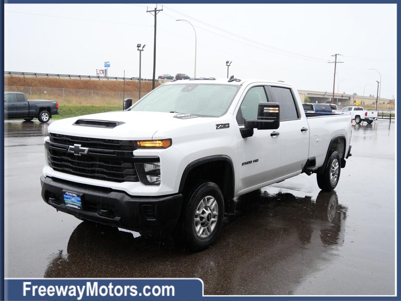 Chevrolet Silverado 2500HD 4WD Crew Cab 172" Work Truck 2024