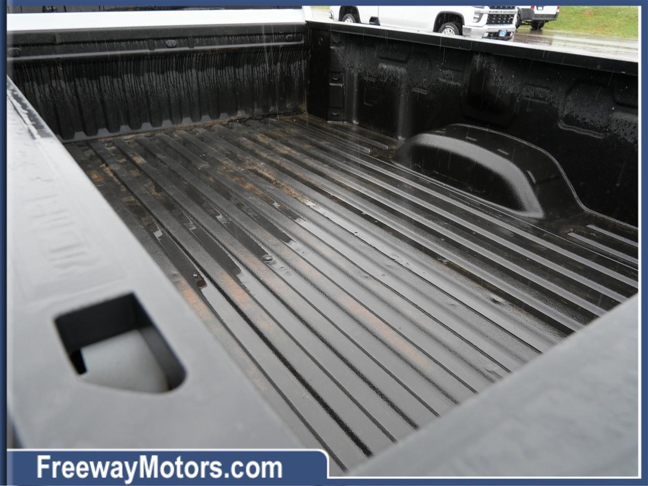 Chevrolet Silverado 2500HD 4WD Crew Cab 172" Work Truck 2024