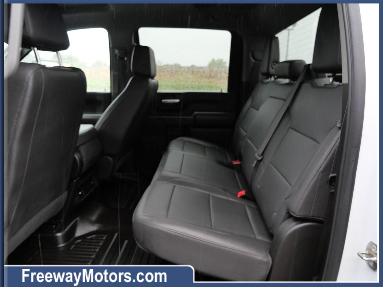 Chevrolet Silverado 2500HD 4WD Crew Cab 172" Work Truck 2024