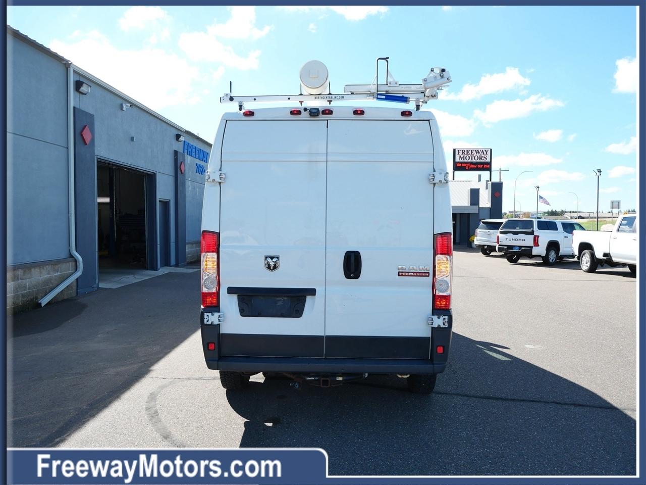 RAM ProMaster Cargo Van 2500 High Roof 136" WB 2014