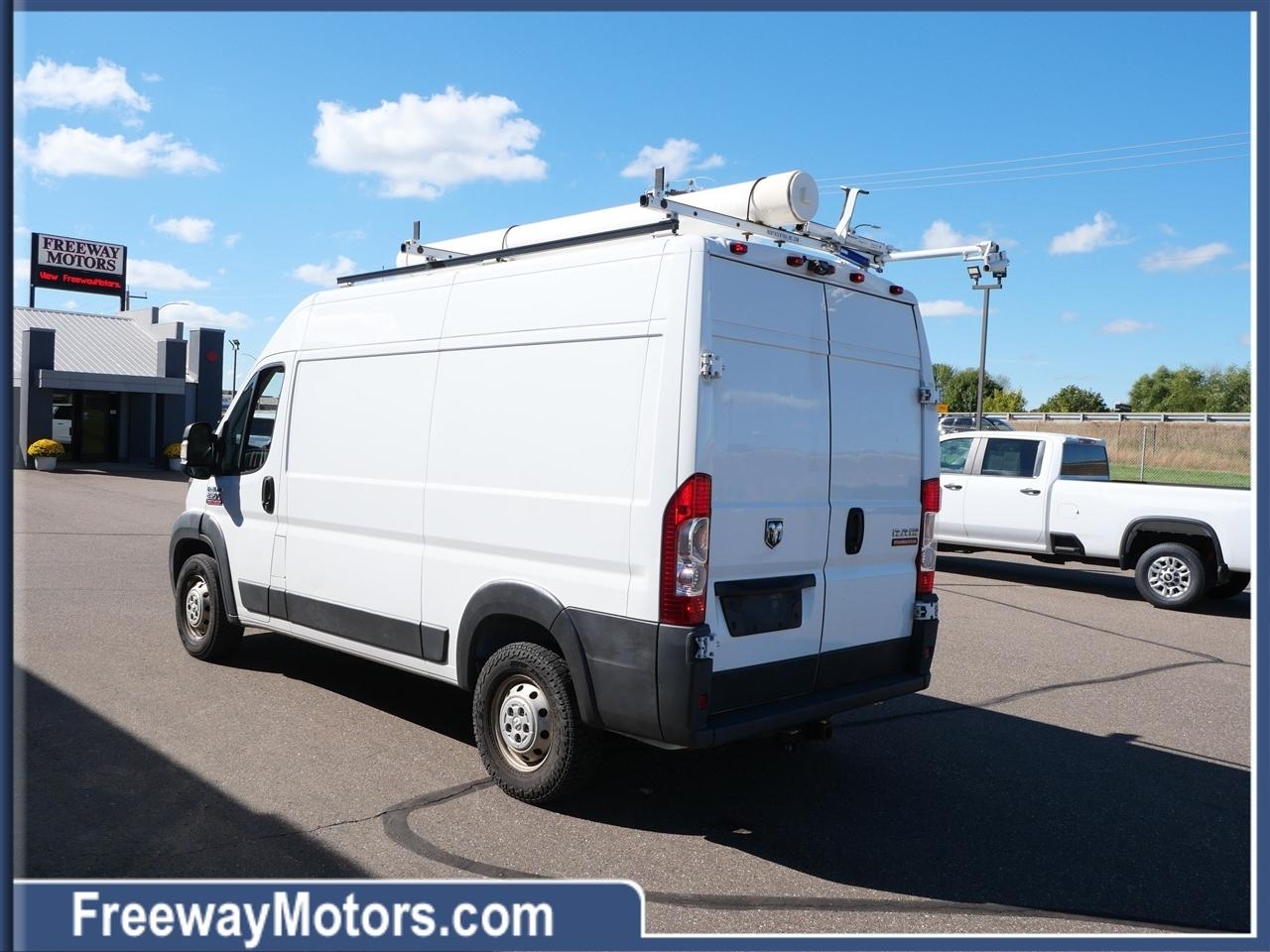 RAM ProMaster Cargo Van 2500 High Roof 136" WB 2014