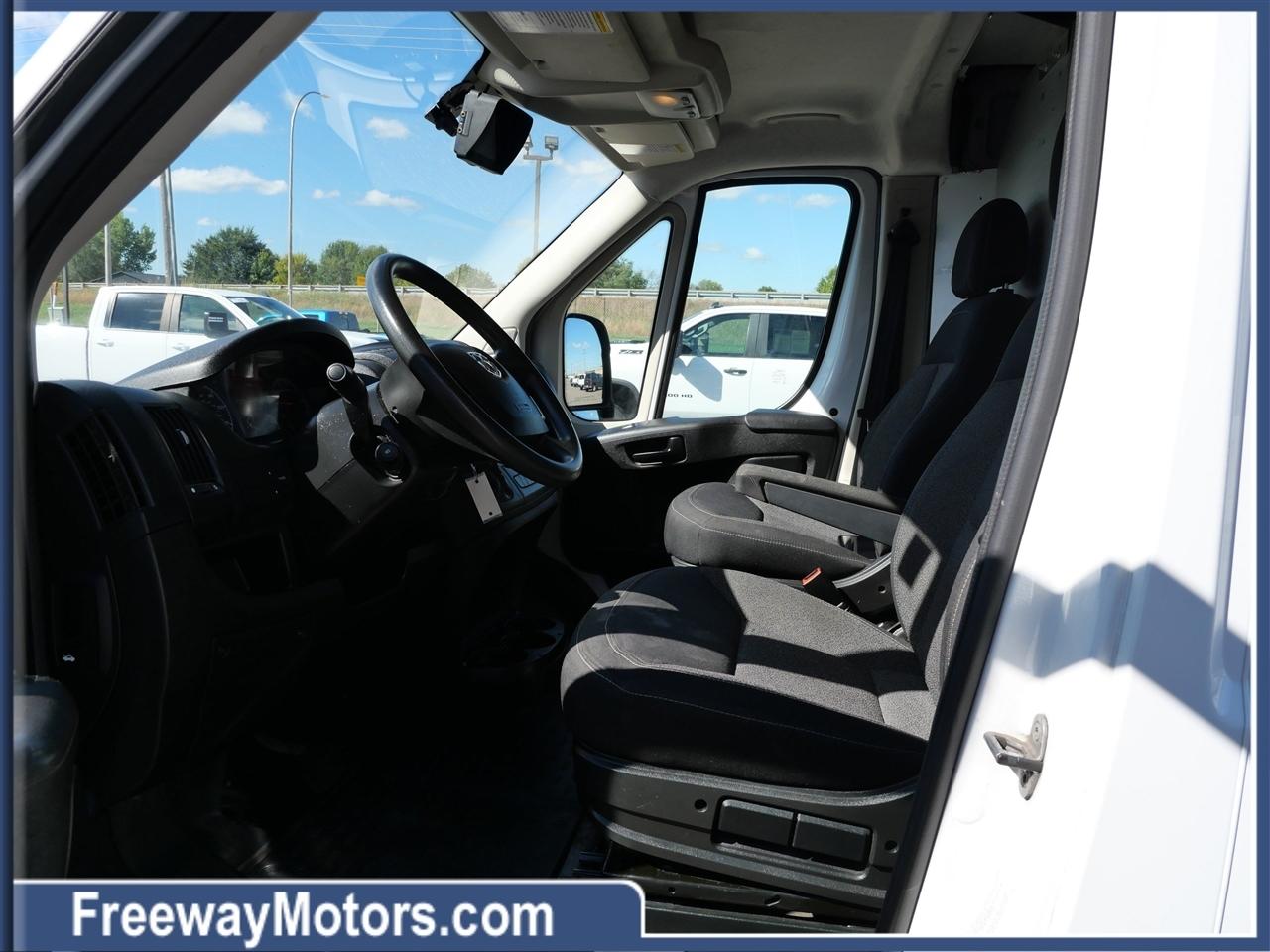 RAM ProMaster Cargo Van 2500 High Roof 136" WB 2014