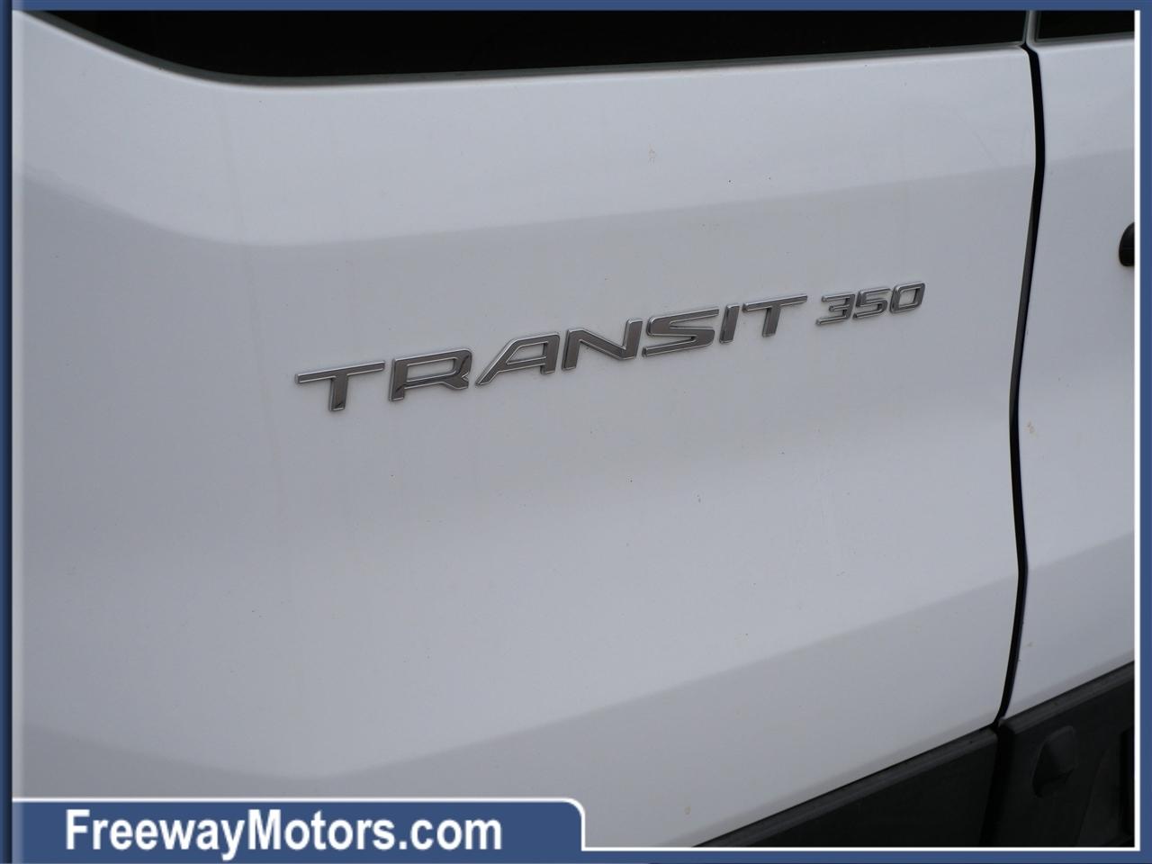 Ford Transit Passenger Wagon T-350 148" Low Roof XLT RWD 2025