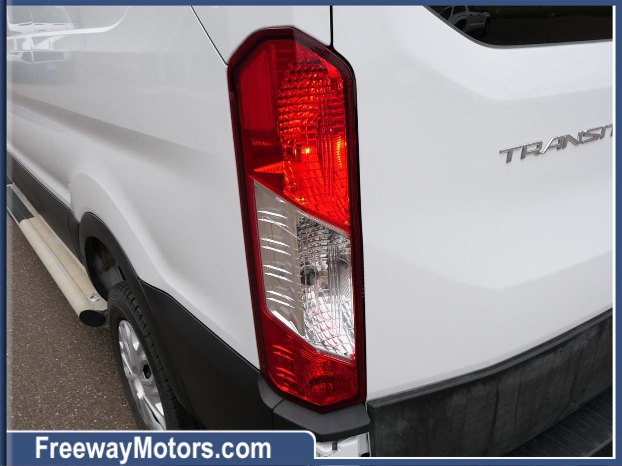 Ford Transit Cargo Van T-250 130" Low Rf 9070 GVWR RWD 2025