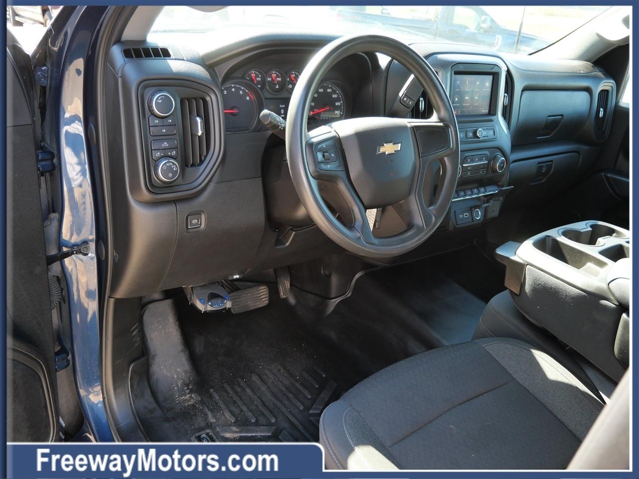 Chevrolet Silverado 2500HD 4WD Crew Cab 159" Work Truck 2022