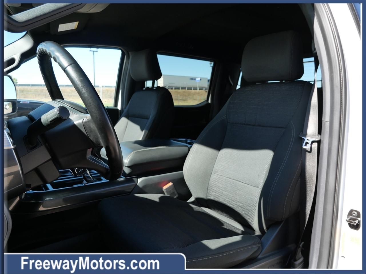 Ford F-150 King Ranch 4WD SuperCrew 5.5' Box 2023