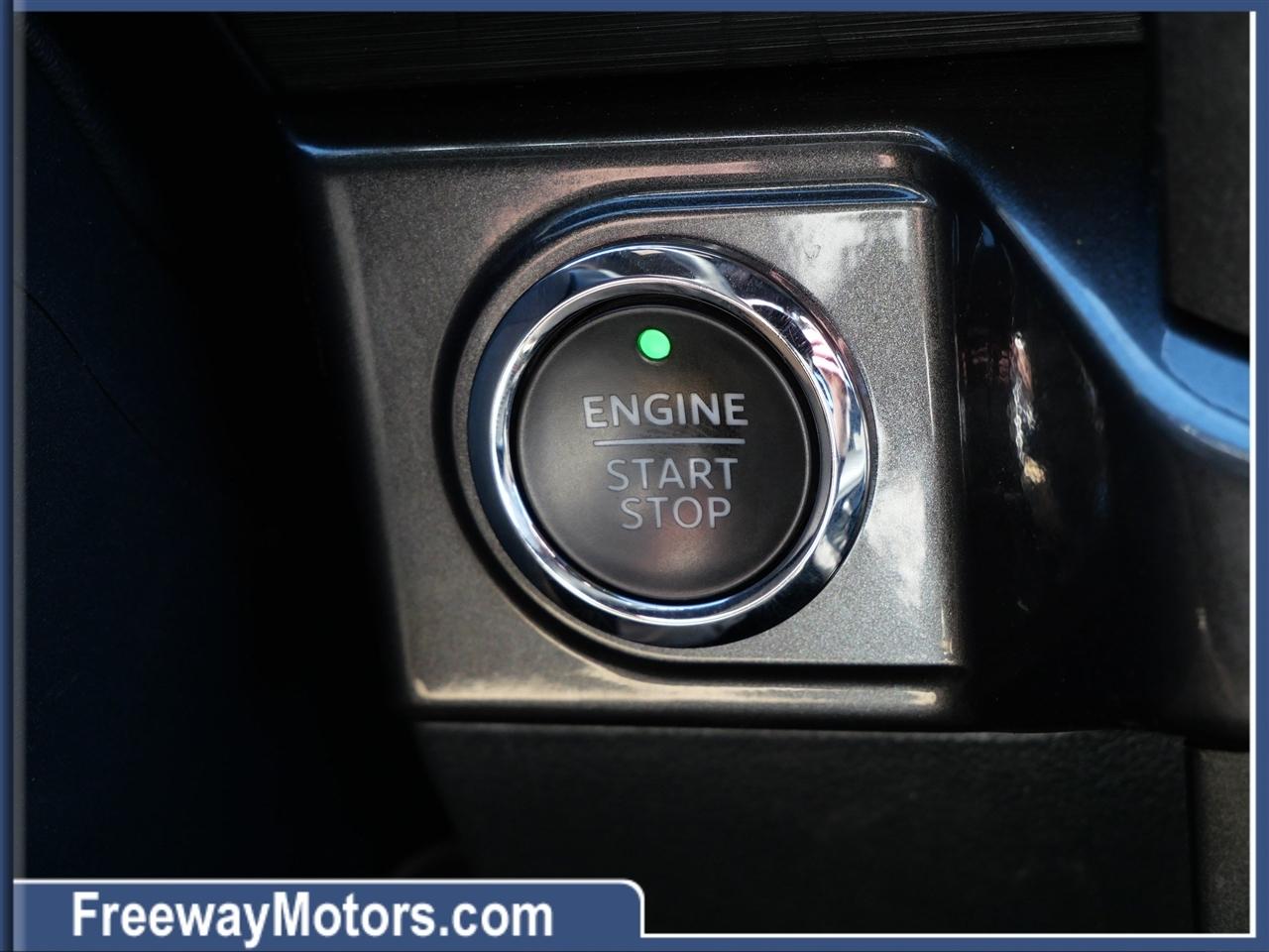 Ford F-150 King Ranch 4WD SuperCrew 5.5' Box 2023