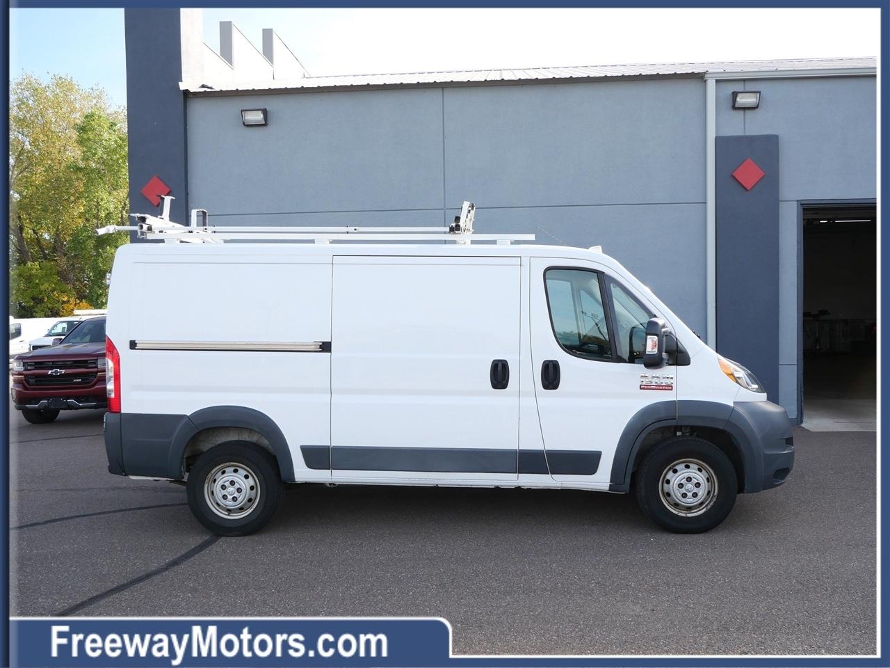 RAM ProMaster Cargo Van 1500 Low Roof 136" WB 2017