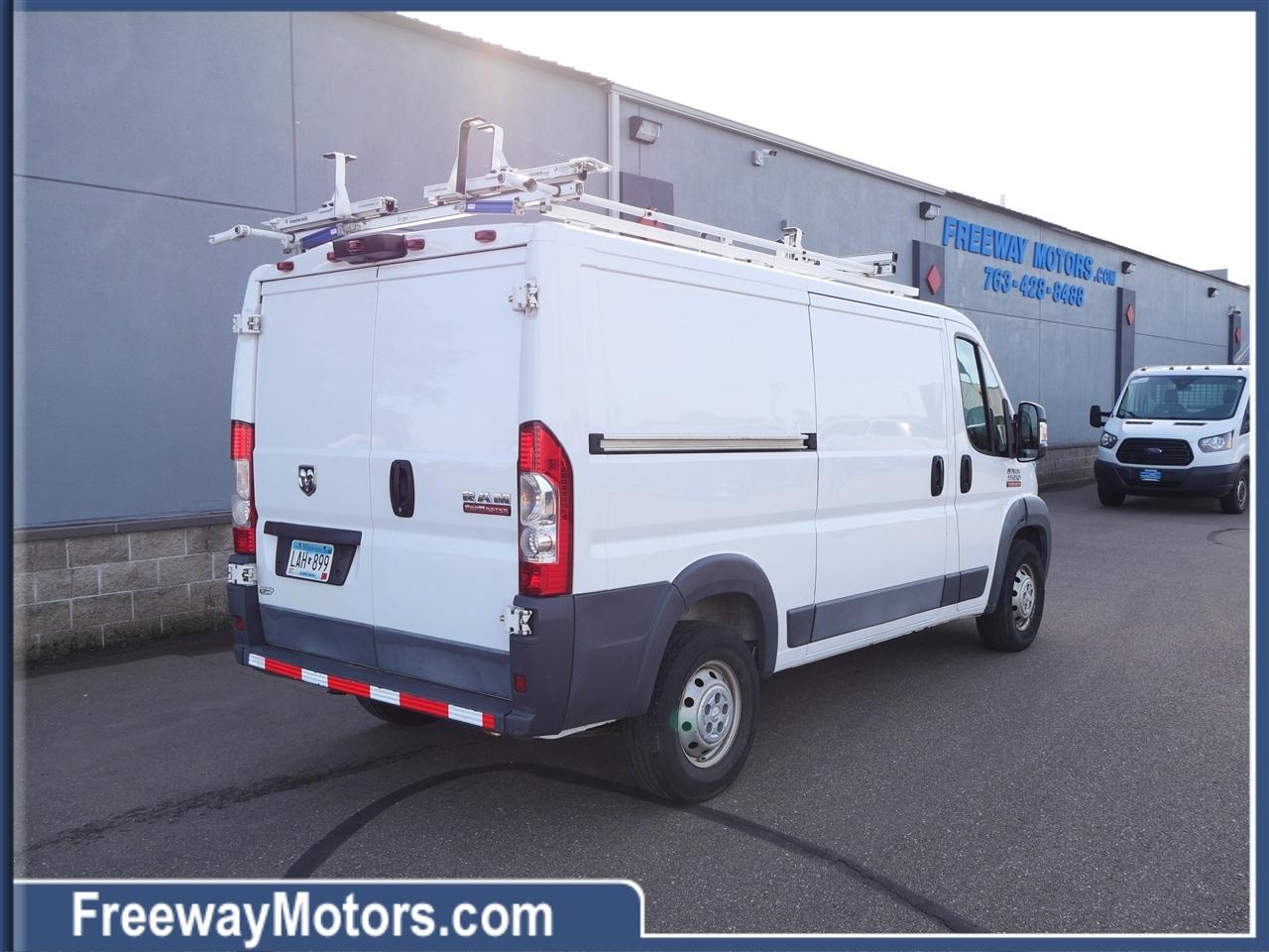 RAM ProMaster Cargo Van 1500 Low Roof 136" WB 2017