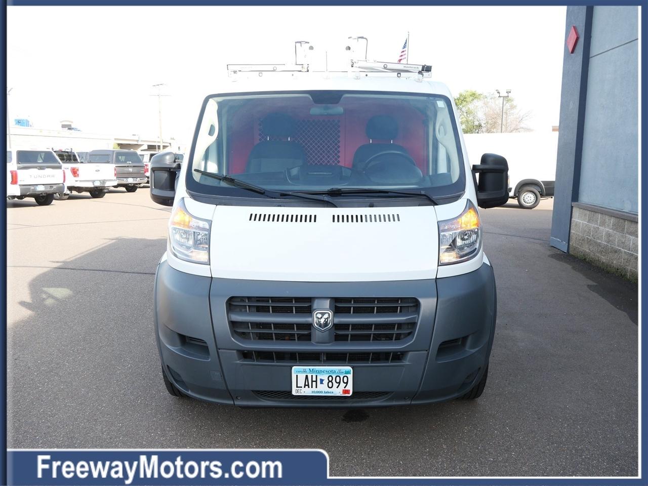 RAM ProMaster Cargo Van 1500 Low Roof 136" WB 2017