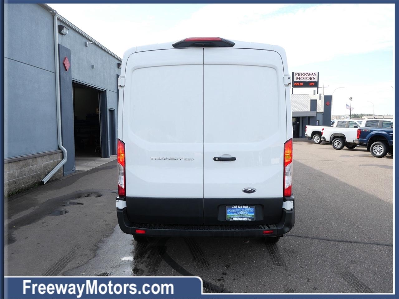Ford Transit Cargo Van T-250 148" Med Rf 9000 GVWR Sliding RH Dr 2023