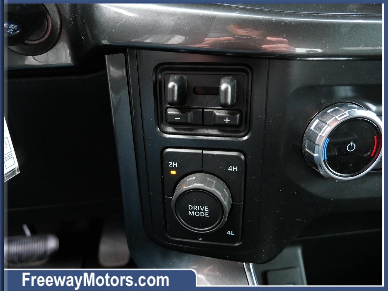 Ford F-150 XLT 4WD SuperCrew 5.5' Box 2022