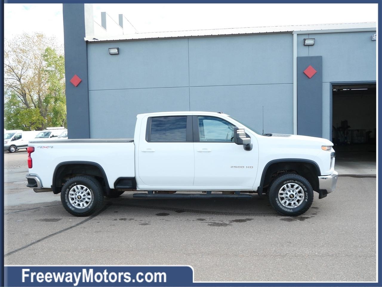 Chevrolet Silverado 2500HD 4WD Crew Cab 159" LT 2021