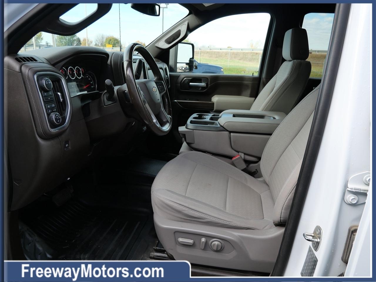 Chevrolet Silverado 2500HD 4WD Crew Cab 159" LT 2021
