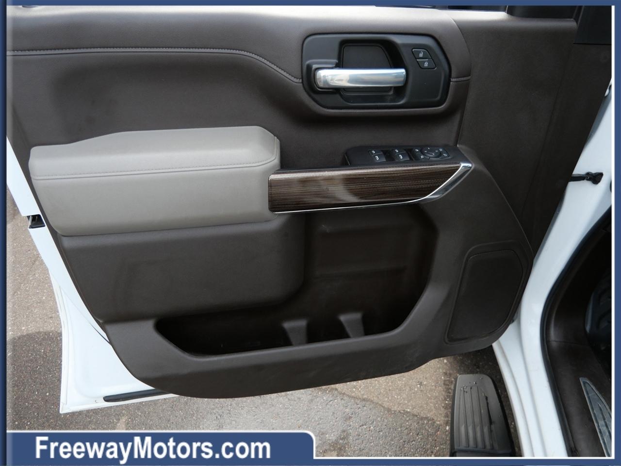 Chevrolet Silverado 2500HD 4WD Crew Cab 159" LT 2021