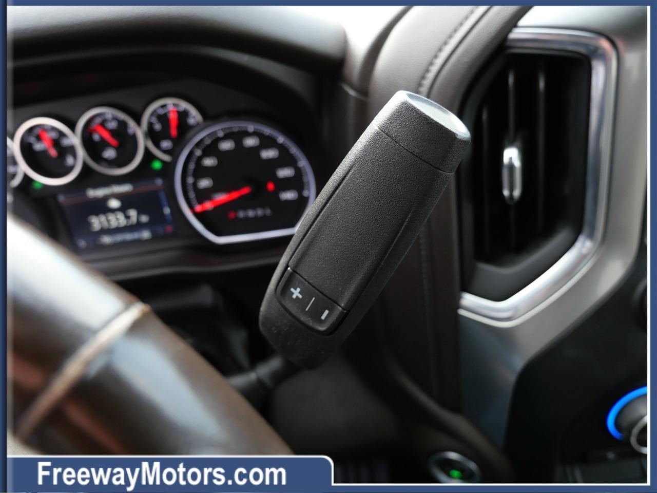 Chevrolet Silverado 2500HD 4WD Crew Cab 159" LT 2021