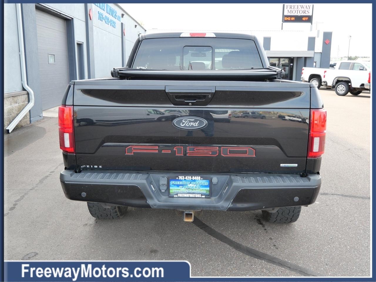 Ford F-150 Supercab 157" Lariat 4WD 2018